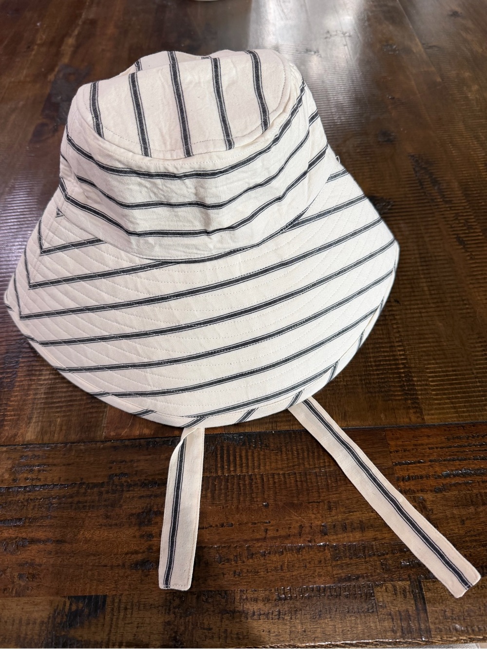 Brunna.Co Harper Bucket Hat size small
